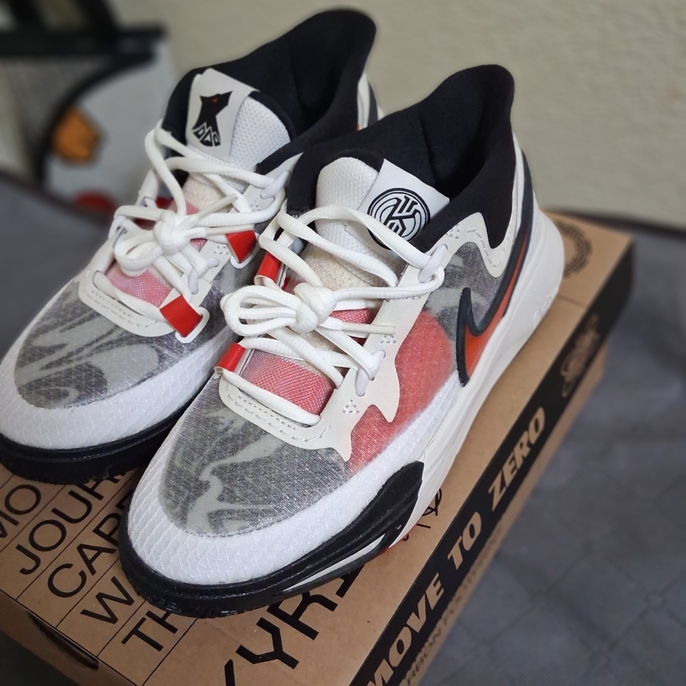 Nike White and Red Athletic Shoes